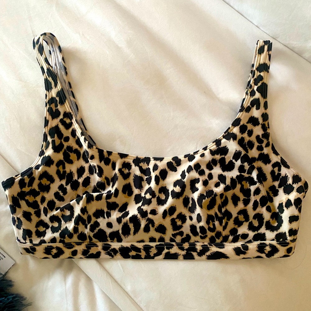 Leopard print swimsuit top